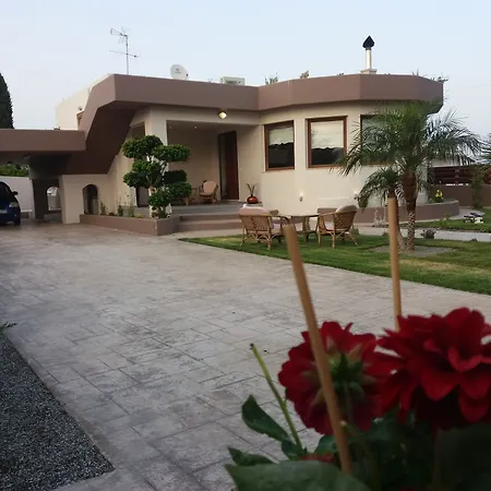 Paradise Apartment